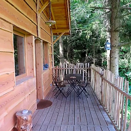 La Aux Sapins Bed & Breakfast 3*